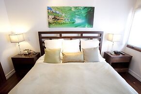 Amazing Luxury Ocean Front Hamilton Cove Villa W/electric Cart