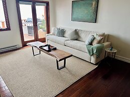 Amazing Luxury Ocean Front Hamilton Cove Villa W/electric Cart