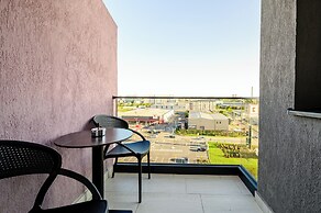 ELITTE INN & SUITES