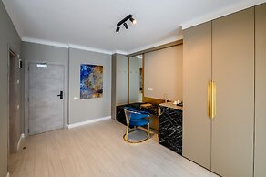 ELITTE INN & SUITES