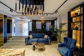 ELITTE INN & SUITES