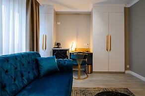 ELITTE INN & SUITES