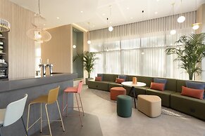 Hampton By Hilton Malaga Martiricos