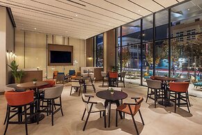 DoubleTree by Hilton Vientiane