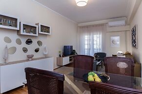 Boutique Stylish 1 Bd Apt in Patisia
