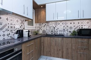 Boutique Stylish 1 Bd Apt in Patisia