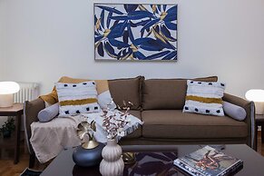 Boutique Stylish 1 Bd Apt in Patisia