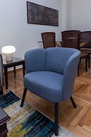 Boutique Stylish 1 Bd Apt in Patisia