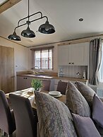 Premium 2 Bedroom Caravan With Free Wifi