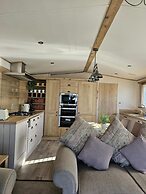 Premium 2 Bedroom Caravan With Free Wifi