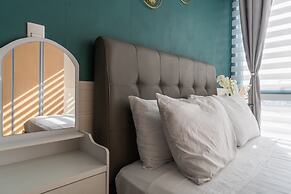 Lovely 1BR Unit in One Uptown