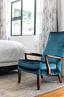 Bali and Eva Midlands