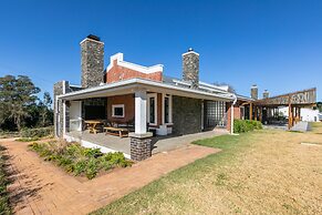 Bali and Eva Midlands