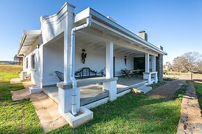 Bali and Eva Midlands