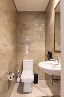 Bali and Eva Midlands