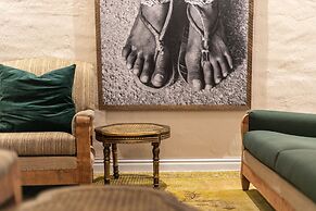 Bali and Eva Midlands