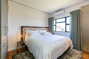 Bali and Eva Midlands