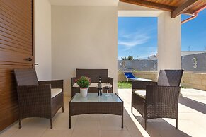 3844 Villetta Della Poesia by Barbarhouse