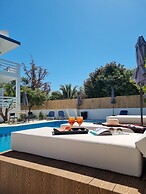 Eloque Simple living space