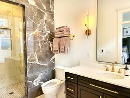 The Bank Hotel - Deadwood