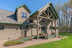 Maple Lake Chalet