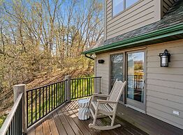 Maple Lake Chalet