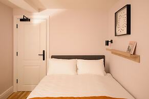 Bob W London Olympia