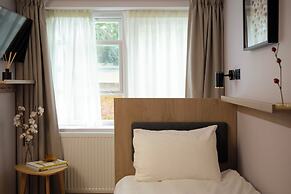 Bob W London Olympia