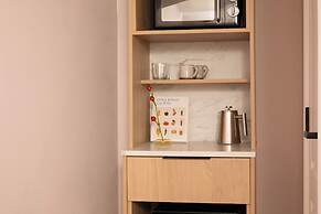 Bob W London Olympia