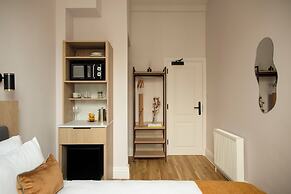 Bob W London Olympia