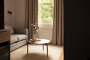 Bob W London Olympia