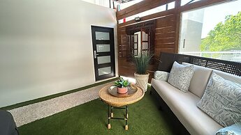 Metro Art Hotel