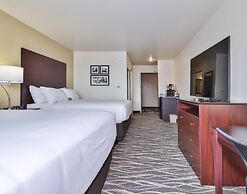 Cobblestone Hotel & Suites - Rhinelander