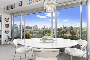 Urban Serenity near Albert Park