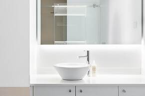 Estrela Delight by Homing