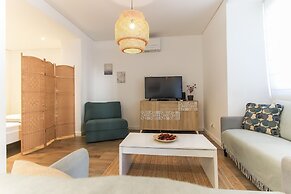 Estrela Delight by Homing