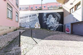 Estrela Delight by Homing