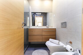 Olivais Balcony by Homing