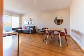 Olivais Balcony by Homing