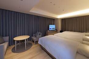 ReLabo-Medical Spa&Stay-