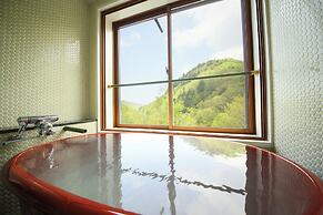 Shigakogen Milky Hot Spring Keikokunoyu