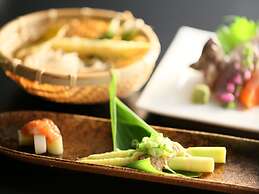 Shigakogen Milky Hot Spring Keikokunoyu