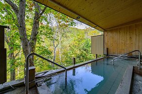 Shigakogen Milky Hot Spring Keikokunoyu