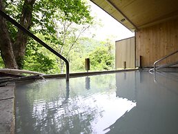 Shigakogen Milky Hot Spring Keikokunoyu