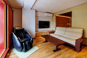 Shigakogen Milky Hot Spring Keikokunoyu