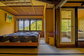 Shigakogen Milky Hot Spring Keikokunoyu