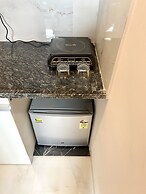 Hotel Mumbai House LIG Indore