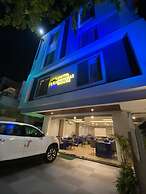 Hotel Mumbai House LIG Indore