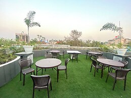 Hotel Mumbai House LIG Indore