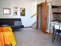 Villetta Carlotta Air-conditioned House on two Levels in San Foca